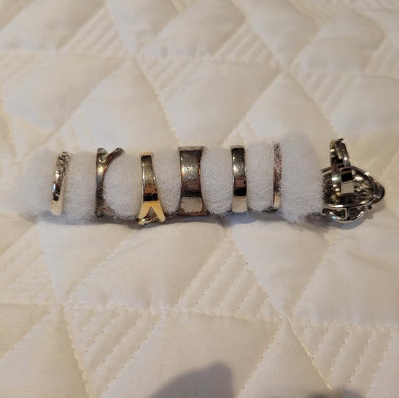 Assorted Rings - Picture 3 of 9